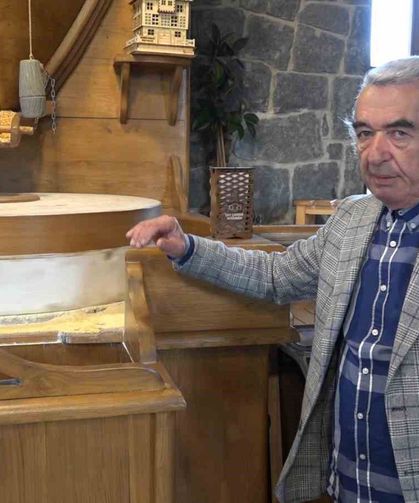Tarihi değirmenler yerini elektrikli değirmenlere bırakıyor