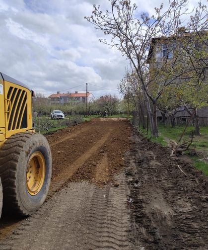 Van’da yol ve altyapı çalışmaları sürüyor