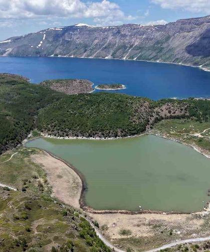 Türkiye’nin en büyük krater gölü Nemrut’ta yoğunluk