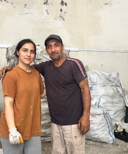 Fedakâr Babanın 33 Yıllık Emeği Üniversite Birinciliğiyle Taçlandı