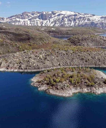 Türkiye’nin en büyük krater gölünde sezon hareketliliği