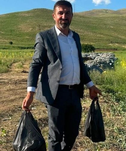 Yol kenarına atılan bira şişeleri tehlike saçıyor