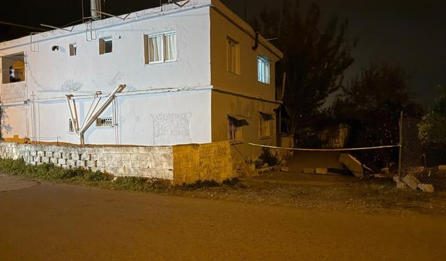 Öldürdüğü eşini evinin banyosuna gömdü