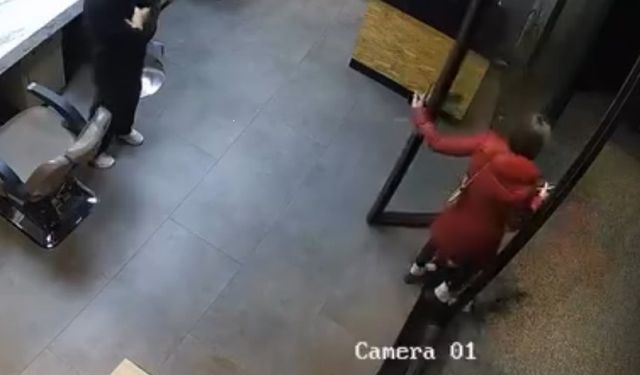 İstanbul'da kuaförde işlem yaptıran kadın ’kartımı arabada unuttum’ bahanesiyle kaçtı