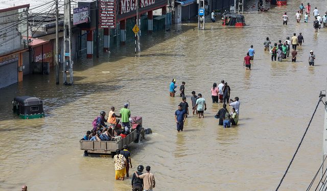 Sri Lanka’daki sel ve toprak kayması: 334’ ölü