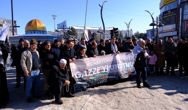 Van’da buz gibi havada “Gazze’yi Unutmuyoruz” çağrısı