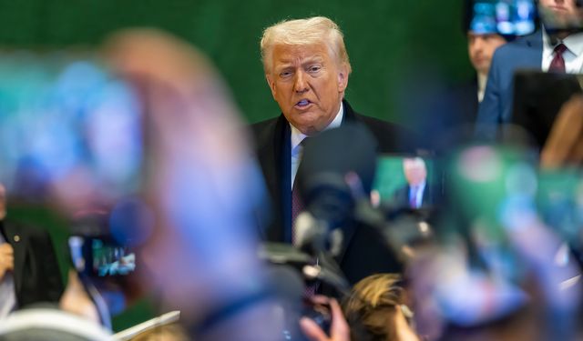 Trump: “İran’a doğru giden büyük bir filomuz var”