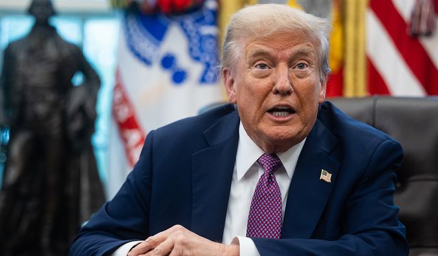 Trump: "İran’da rejimi devirmeye yönelik istek inanılmaz düzeyde"