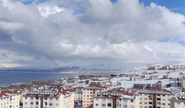 Van Edremit TOKİ aidatlarına fahiş zam: Dar gelirliler tepkili