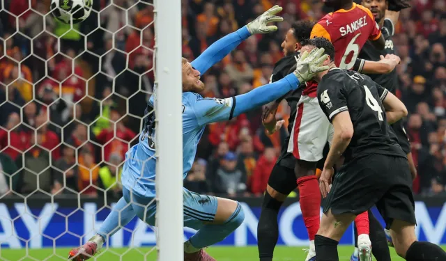 UEFA Şampiyonlar Ligi Play-Off’unda Tarihi Gece: Galatasaray, Juventus’u 5 Golle Yıktı