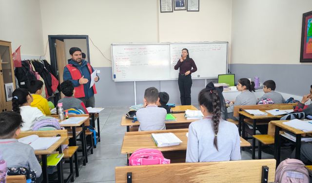 Gürpınar’da Gençlere Teknoloji Fırsatı: DENEYAP Başvuruları Başladı