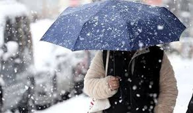 Van'da Karla Karışık Yağmur ve Kuvvetli Rüzgar Uyarısı: Çığ ve Su Baskını Riskine Dikkat!