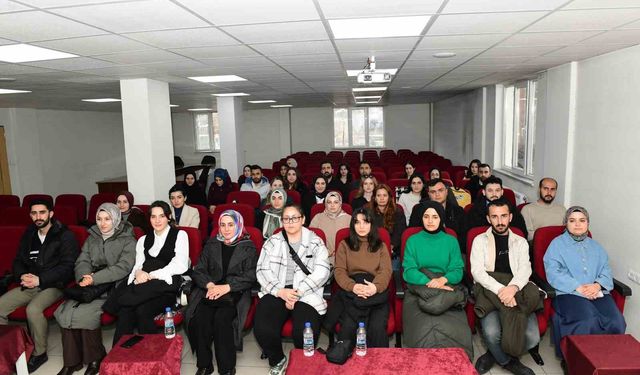Van'da Yeni Atanan Öğretmenlere ‘Motivasyon ve Mesleki Rehberlik’ Eğitimi