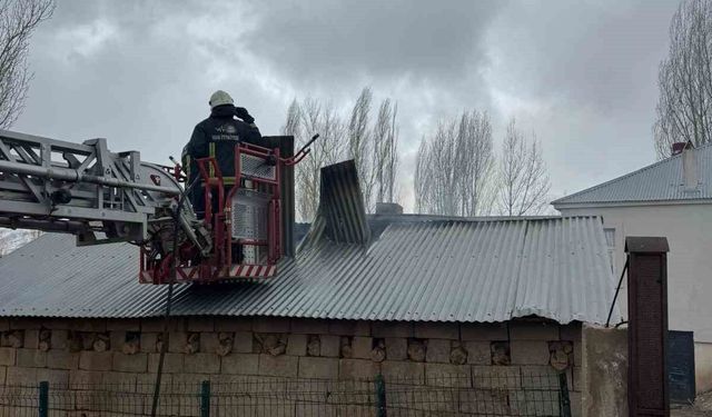 Van'da tandır evi yangını