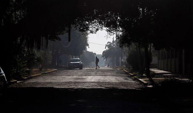 Küba'da milyonlarca kişi elektriksiz kaldı