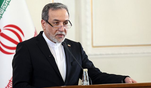 Arakçi: "Hürmüz Boğazı açık, temas halinde güvenli geçiş sağlamaya hazırız"