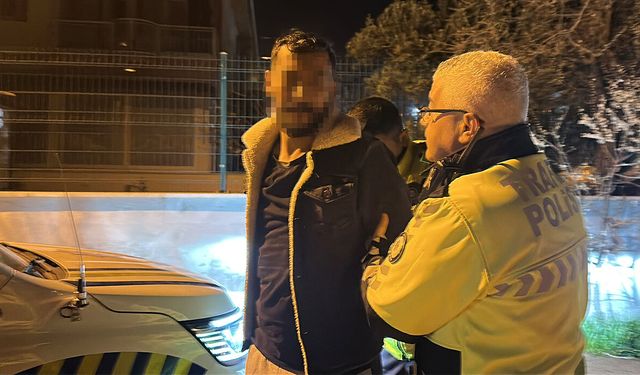 Polisin üstüne araç sürüp kaçtı, yarım milyon lira ceza yedi