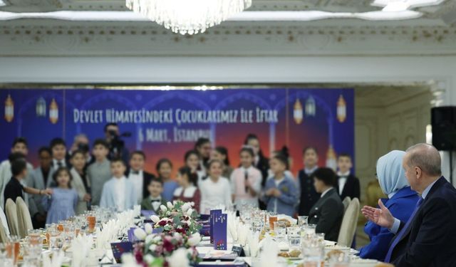 Devlet himayesindeki çocuklarla anlamlı buluşma: Recep Tayyip Erdoğan gönül sofrasında