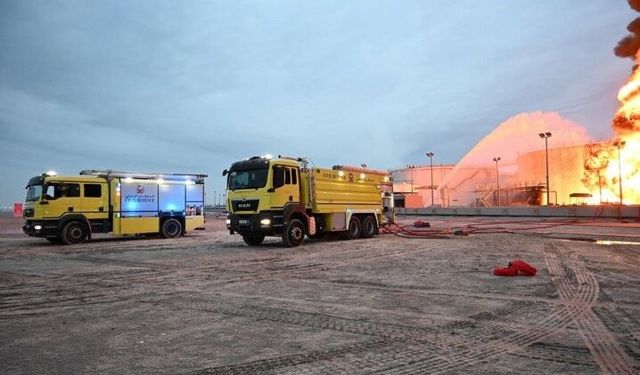 İran'dan Bahreyn’e Saldırı: Yakıt Tanklarında Yangın