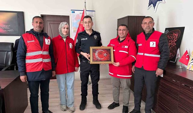 Kızılay Muradiye Şube Başkanı Yay’dan Emniyet Müdürlüğü’ne Ziyaret