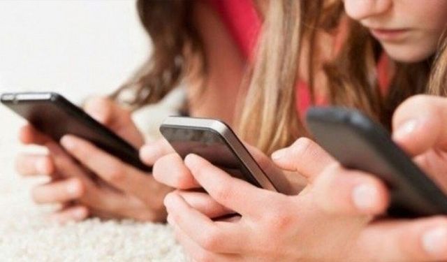 Sosyal medyada yeni dönem başlıyor: Kimliksiz giriş devri kapanıyor