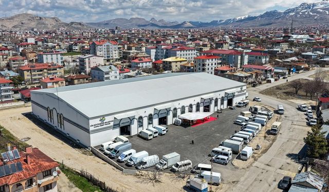 Van’da kapalı semt pazarları hizmete başladı
