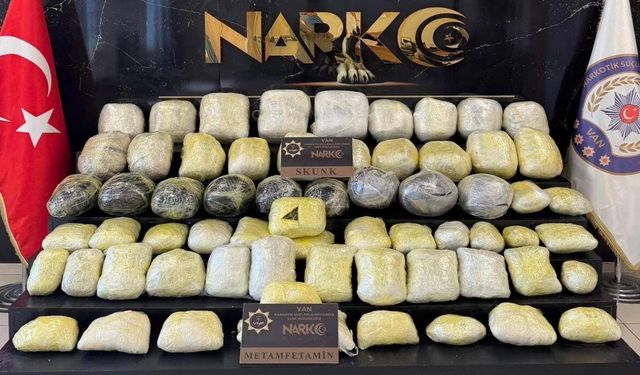 Van’da durdurulan kamyondan 74 kilo uyuşturucu çıktı
