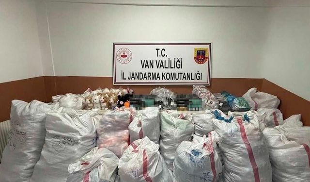 Van’da 21 Milyon TL Değerinde Kaçak Eşya Ele Geçirildi