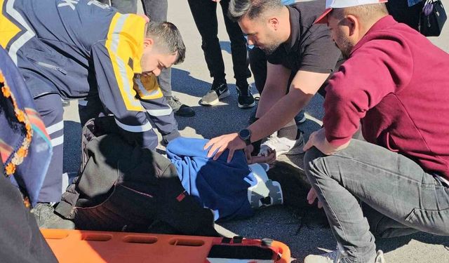 Bayram Sevinci Acıya Dönüştü! Adilcevaz’da Ziyaretten Dönen Araç Kaza Yaptı: 3 Yaralı