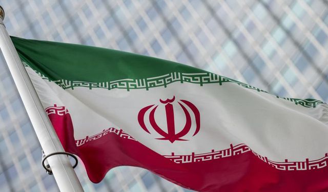 İran'dan sosyal medya adımı: Uygulanan kısıtlamalar kaldırılıyor