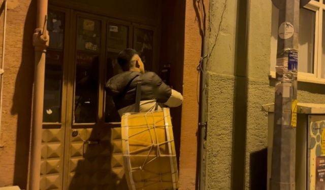 Bu mahallede davul çalmak yasak...Gelenek bu yıl da bozulmadı..