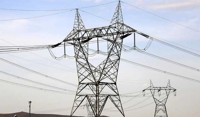 Van-Çatak’ta Birçok Mahallede Elektrik Kesintisi