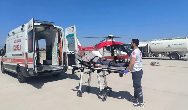 Serebrovasküler hastası, ambulans helikopterle Van’a getirildi