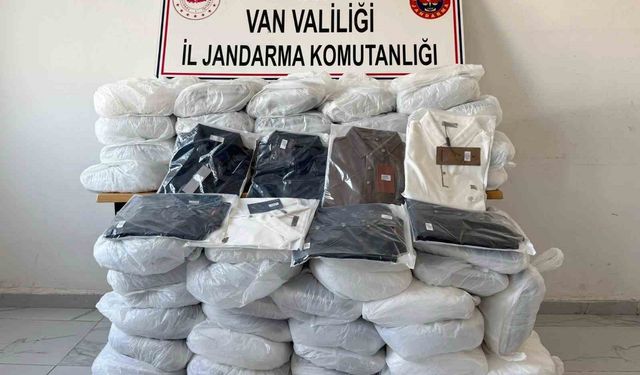 Van'ın Başkale ilçesinde gümrük kaçağı malzemeler ele geçirildi