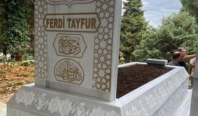MHP Lideri Bahçeli, Ferdi Tayfur’un kabrini yaptırdı