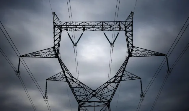 Erciş'in bir çok mahallesinde elektrikler kesilecek