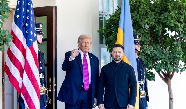 Vladimir Zelenskiy: "Trump bütün dünyaya barış sağlanabileceğini gösterdi"