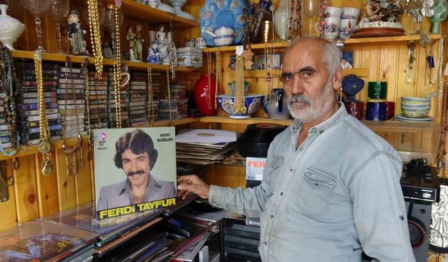 İnsanlar nostaljik müziğe yönelince plak satışları arttı