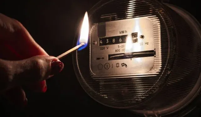 Muradiye’de üç mahallede elektrikler kesilecek