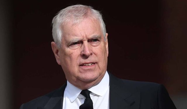 Prens Andrew, "York Dükü" unvanından feragat etti