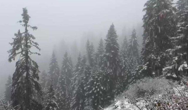 Safranbolu’nun Yüksek Kesimleri Beyaza Büründü