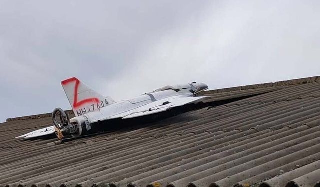 Romanya’dan Ukrayna sınırında askeri hareketlilik: Savaş uçakları gönderildi