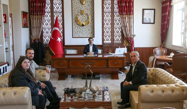 Gürpınar Haber Gazetesi'nden Kaymakam Yasin Erdem’e Ziyaret