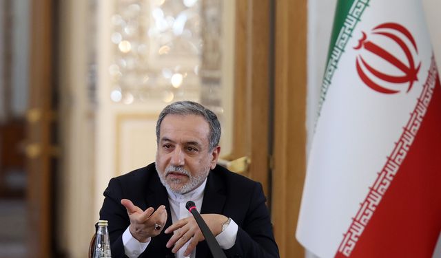 Arakçi: "ABD ile füze programımız konusunda müzakere etmeyeceğiz"