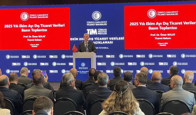 Bakan Bolat: Ekim ayında ihracat yüzde 2,3 artarak 24 milyar dolara ulaştı
