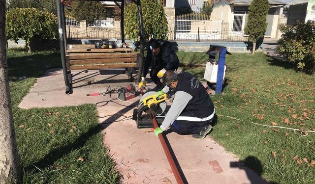 Tuşba’da parklar yenileniyor