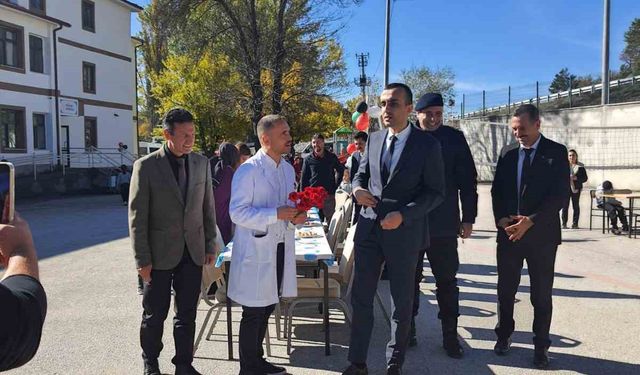 Öğrencilerden Filistin duyarlılığı