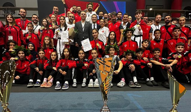 Avrupa Yıldızlar Taekwondo Şampiyonası’nda Türkiye şampiyon oldu
