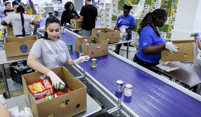 Trump’tan gıda yardımı çıkışı: "Radikal sol Demokratlar hükümeti açtığında verilecek"