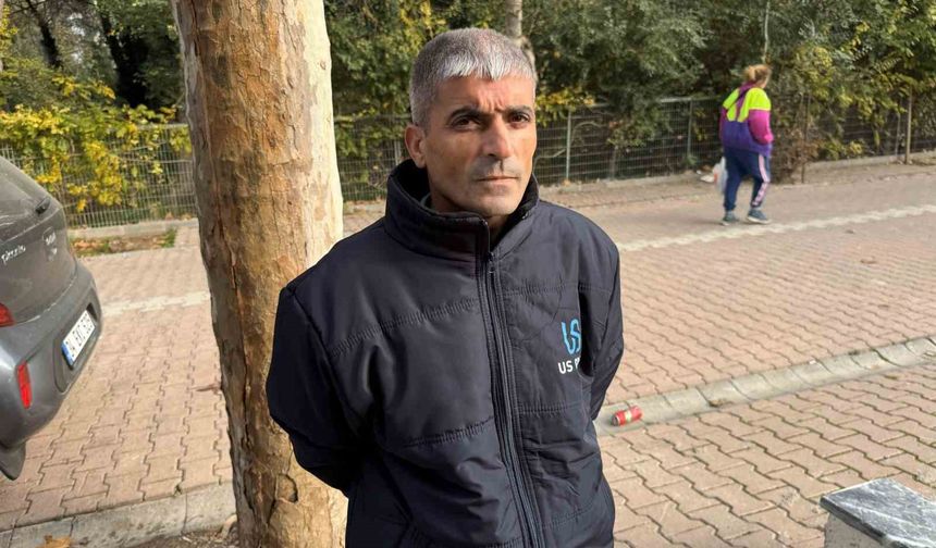 Temizlik Görevlisinden Örnek Davranış: Bulduğu 60 Bin Doları Sahibine Teslim Etti